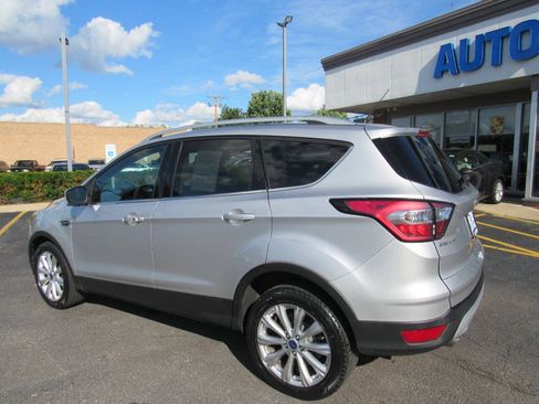 Used 2017 Ford Escape Titanium FWD image 5