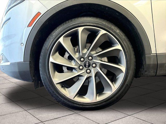 Used 2021 Lincoln Nautilus Reserve w/ Equipment Group 201A AWD/4WD image 8