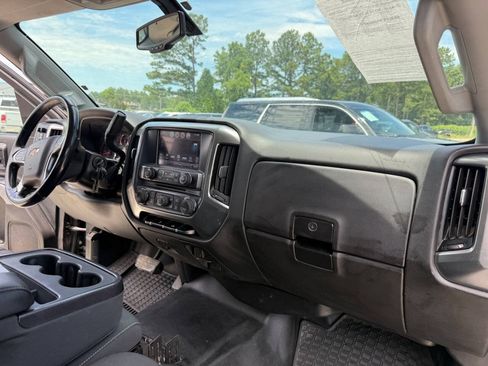 Used 2019 Chevrolet Silverado 2500 LT AWD/4WD image 31