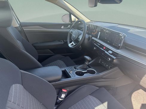 New 2026 Kia K5 LXS FWD image 36