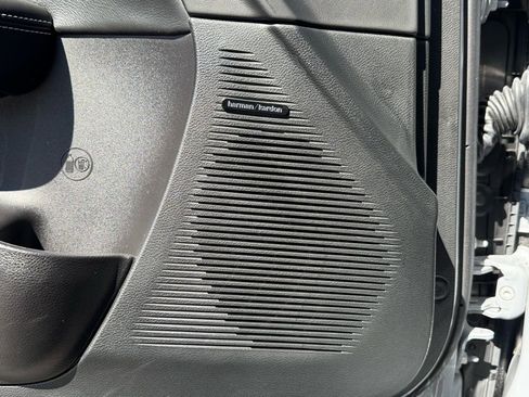 Used 2022 Dodge Challenger SRT Hellcat Redeye image 17