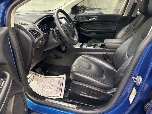 Used 2020 Ford Edge Titanium w/ Class II Trailer Tow Package AWD/4WD image 11