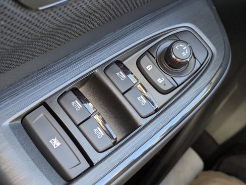 New 2026 Subaru Outback Premium w/ Premium/Limited Package 2 image 25