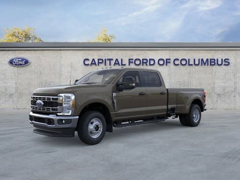 New 2026 Ford F350 XLT w/ 360-Degree Camera Package AWD/4WD image 3