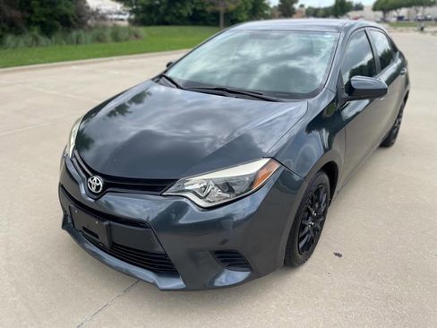 Used 2014 Toyota Corolla L image 2