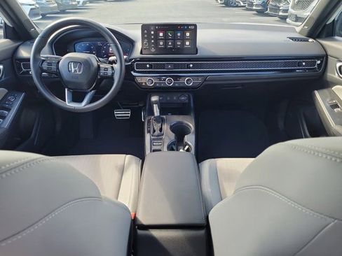 Used 2025 Honda Civic Sport Touring image 2
