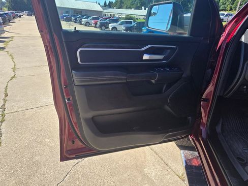 Used 2023 RAM 1500 Big Horn AWD/4WD image 12