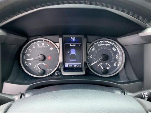 Used 2019 Toyota Tacoma TRD Pro AWD/4WD image 24