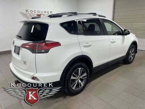 Used 2017 Toyota RAV4 XLE w/ All Weather Liner Package AWD/4WD image 6