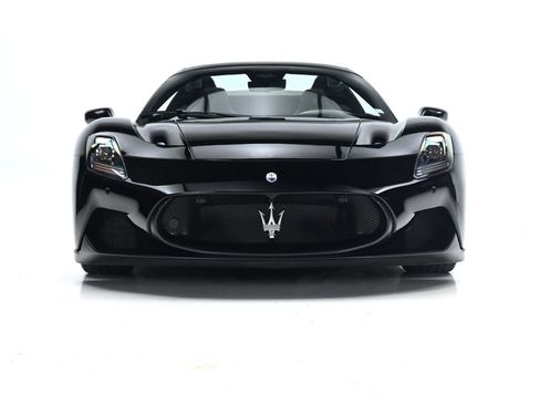 Used 2023 Maserati MC20 Spyder RWD image 2