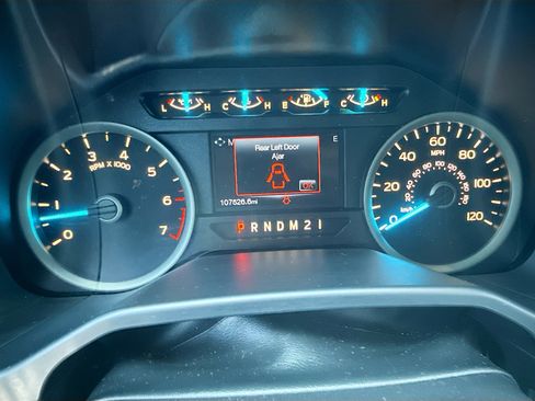 Used 2015 Ford F150 XLT w/ Equipment Group 301A Mid RWD image 36