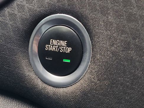 Used 2020 Chevrolet Malibu LS image 23