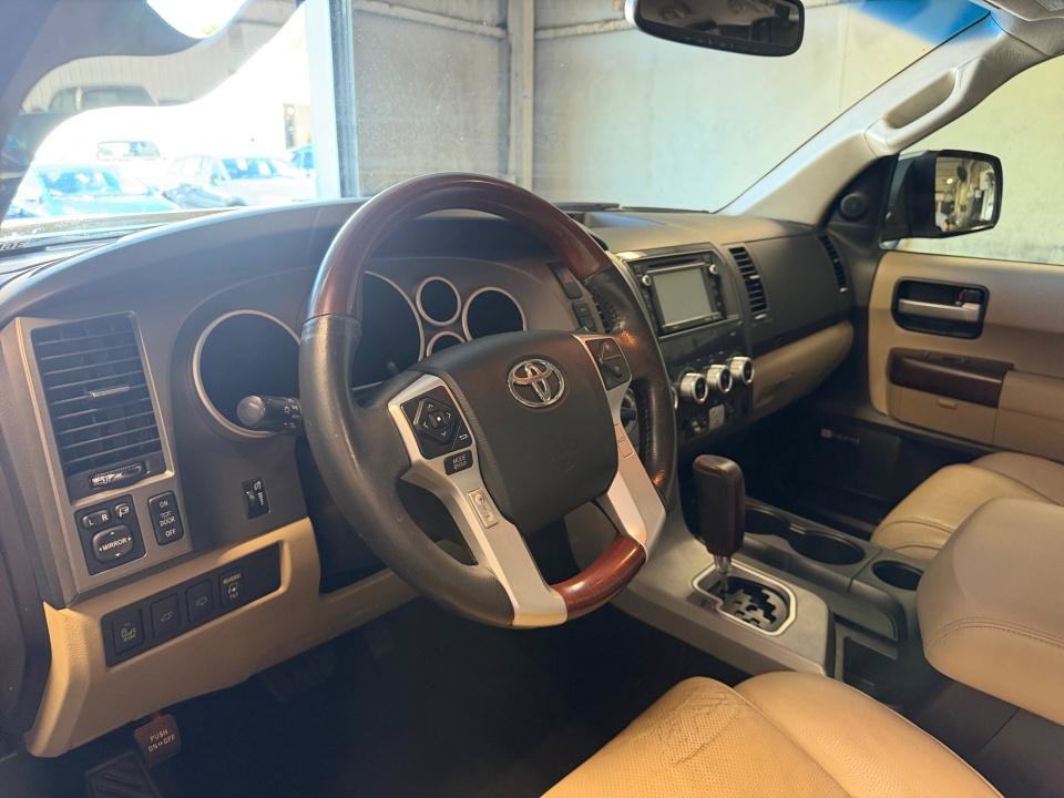 Used 2016 Toyota Sequoia Platinum AWD/4WD image 34