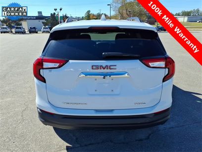 Used 2023 GMC Terrain SLE w/ Driver Convenience Package