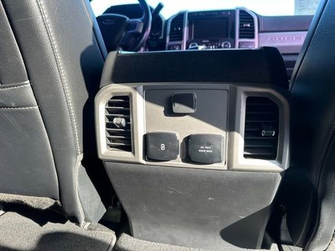 Used 2021 Ford F250 Lariat w/ Lariat Value Package image 33