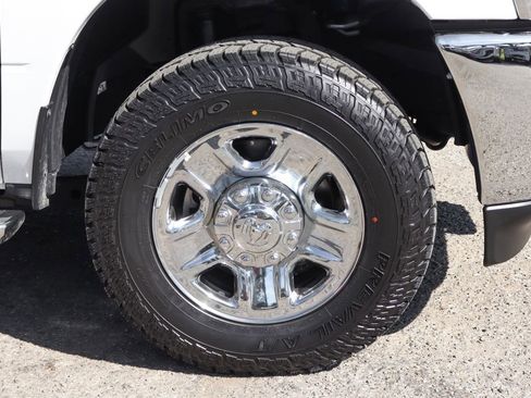 Used 2022 RAM 2500 Big Horn image 45