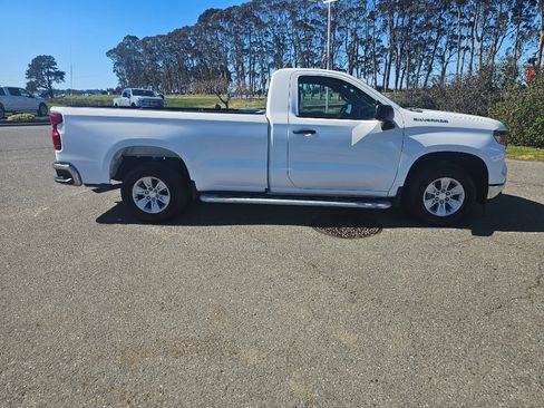 Used 2025 Chevrolet Silverado 1500 W/T image 7