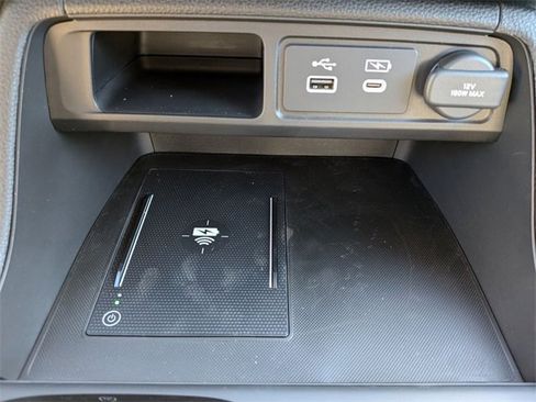 New 2025 Honda Pilot EX-L image 17