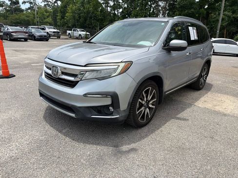 Used 2019 Honda Pilot Touring image 4