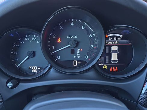 Certified 2026 Porsche Macan GTS image 15