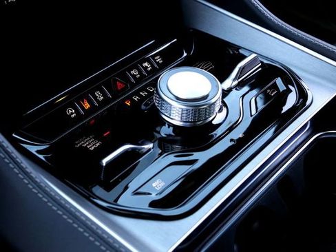 New 2026 Jeep Grand Wagoneer Upland image 15