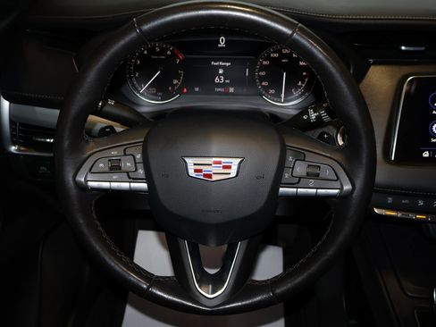 Used 2023 Cadillac XT4 Premium Luxury w/ Cold Weather Package image 14