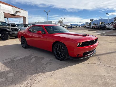 Used 2019 Dodge Challenger GT w/ Plus Package image 3