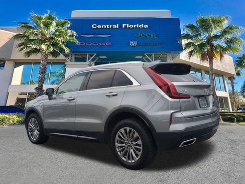 Used 2024 Cadillac XT4 Premium Luxury FWD image 7