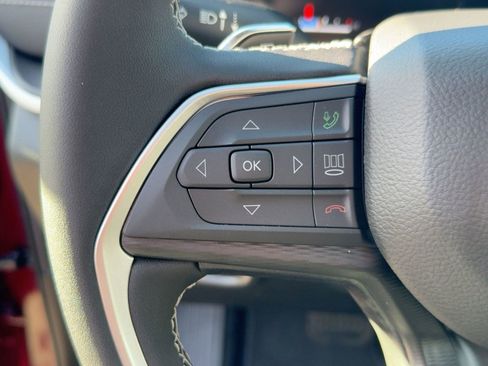 New 2025 Jeep Grand Cherokee Laredo X image 17