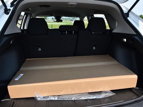 New 2027 Honda HR-V LX image 23