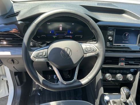 Certified 2024 Volkswagen Taos S FWD image 10
