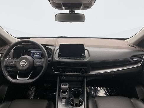 Used 2023 Nissan Rogue SV w/ SV Premium B Package AWD/4WD image 14