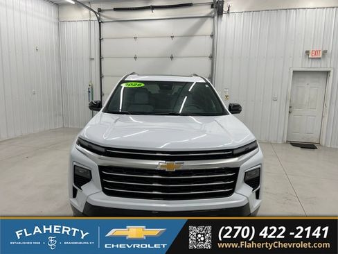 Used 2026 Chevrolet Traverse High Country AWD/4WD image 7