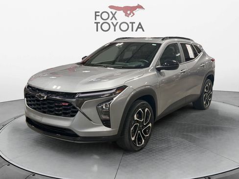 Used 2024 Chevrolet Trax RS w/ Sunroof Package image 1