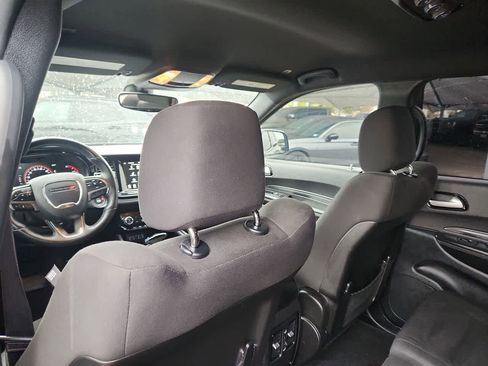 Used 2022 Dodge Durango SXT w/ Blacktop Package image 16