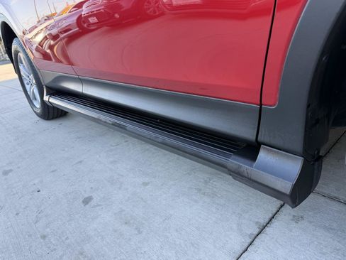 Used 2015 Toyota RAV4 XLE FWD image 9