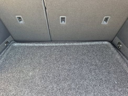 New 2026 Volkswagen Tiguan SE image 15