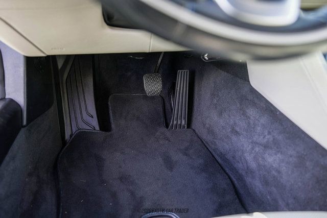 Used 2015 BMW i8 AWD/4WD image 32