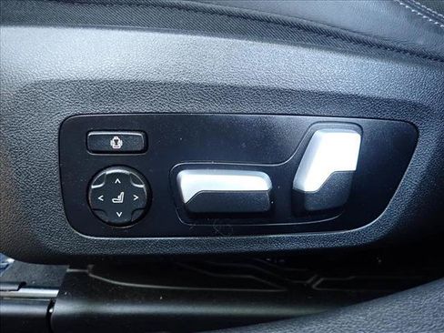 Used 2023 BMW M3 Competition AWD/4WD image 11