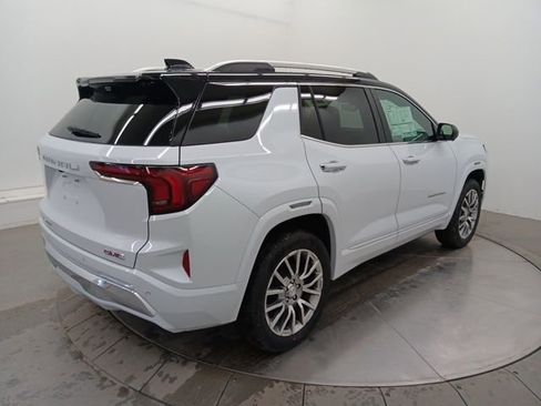 New 2026 GMC Terrain Denali w/ LPO, Floor Liner Package image 25