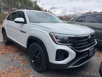 New 2026 Volkswagen Atlas Cross Sport SE