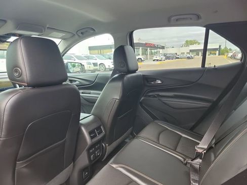 Used 2018 Chevrolet Equinox Premier AWD/4WD image 31
