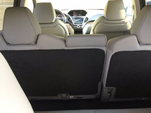 Used 2020 Acura MDX SH-AWD w/ Technology Package image 17