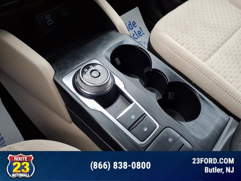 Certified 2022 Ford Escape SE w/ Convenience Package image 19