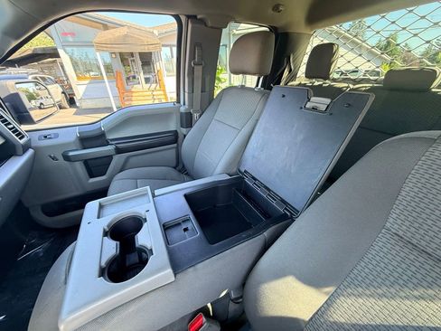 Used 2016 Ford F150 XLT AWD/4WD image 26