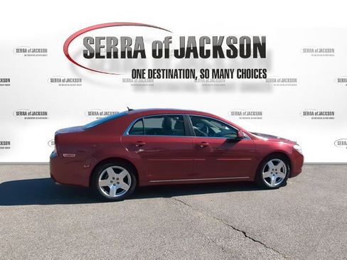 Used 2010 Chevrolet Malibu LT w/ HFV6 Engine Package image 9