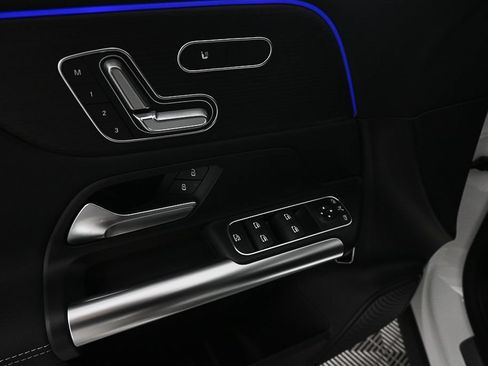 Certified 2026 Mercedes-Benz GLA 250 image 8