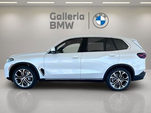 Used 2026 BMW X5 sDrive40i w/ Premium Package RWD image 9