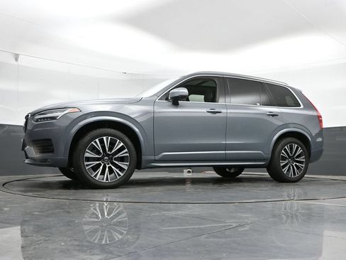 Used 2022 Volvo XC90 T6 Momentum w/ Climate Package AWD/4WD image 45