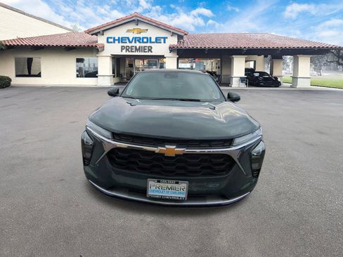 New 2026 Chevrolet Trax LT w/ Driver Confidence Package image 3